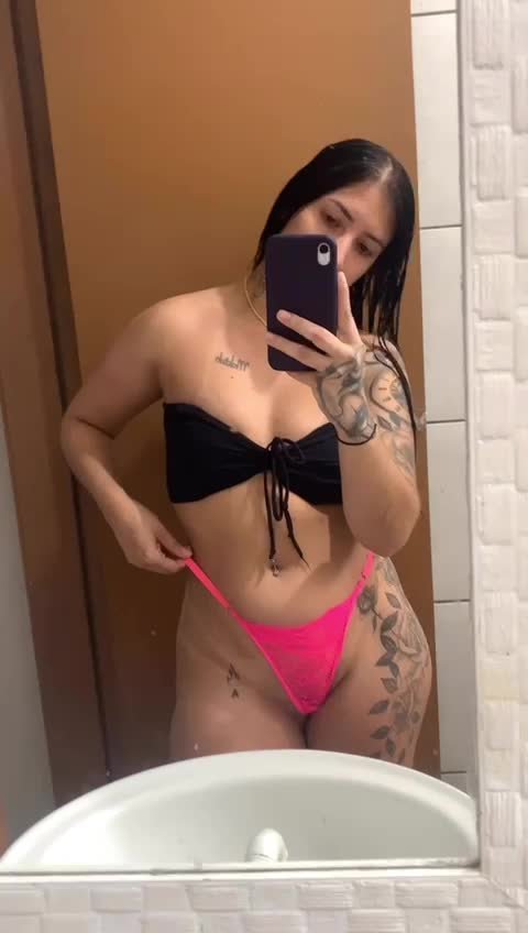 Putinha amadora toda tatuada e cavala vazada #vTL99ynL